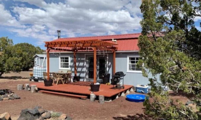 Flagstaff House | Milky Way Cabin: Off-Grid in the Craters
