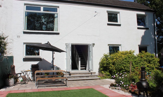 Rockcliffe Cottage | MILLBROOK COTTAGE, pet friendly, with open fire in Dalbeattie