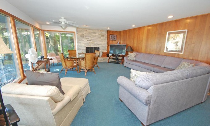 Maple City House | Millers Lake House