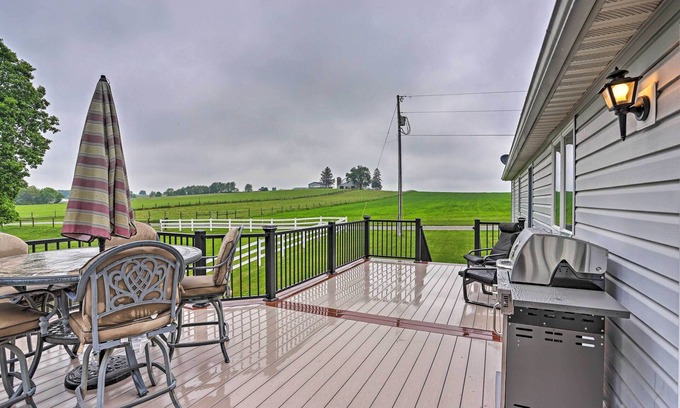 Millersburg House | Millersburg Home w/Covered Porch & Fire Pit!
