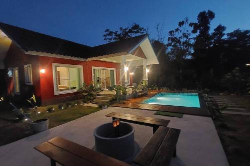 Nakhon Nayok Villa | Mimi Cottage - Vacation home good for 4-8 people