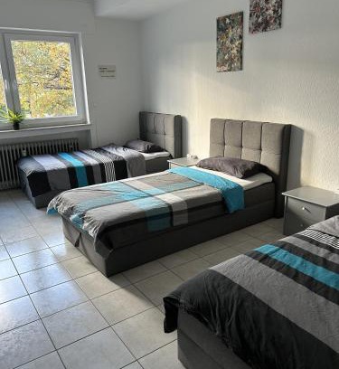 Dormagen Apartment | Minas Ferienwohnung
