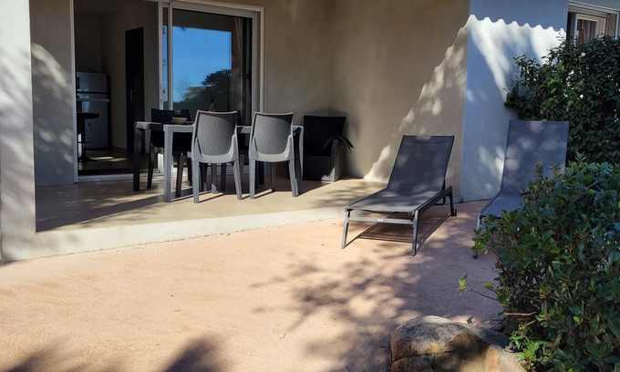 Pinarellu House | Mini villa for 2 persons with beautiful view near natural pools with swimming pool