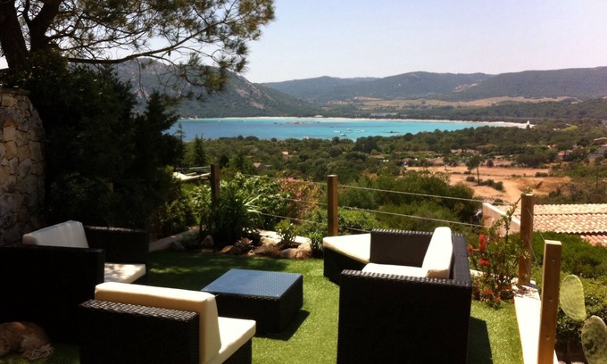 Santa Giulia Villa | Mini villa Lilas SEA VIEW 4 sleeps bay Santa Giulia BEACH 800m walk