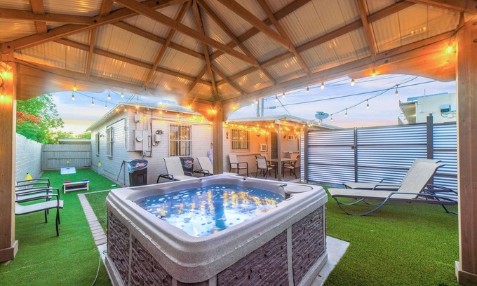 Arroyo Chico House | Mins from the UofA & Downtown! 3BR/2BA Entire Home