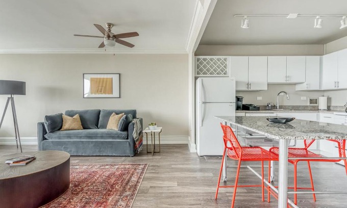 Old Louisville Apartment | Mint House at 800 Tower - Louisville