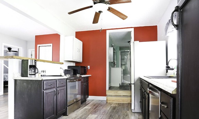 Victor House | Minutes from New River Gorge!!-Charming and Peaceful