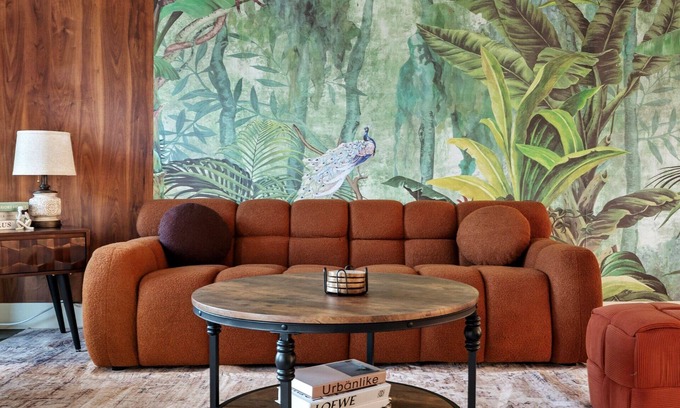 Shea North Estates House | Minutes To Old Town - New Pool+Hot Tub -Family Friendly - 30+ Days welcome!