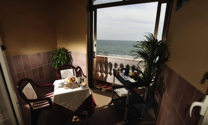 Ladispoli Hotel | Miramare