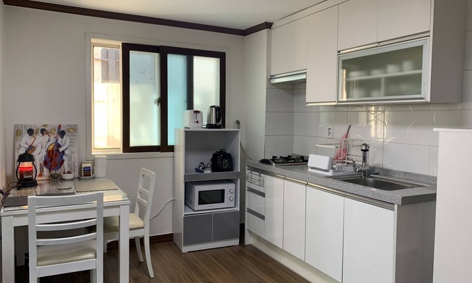 Jeonju Apartment | Miranda House 401, Quiet and Comfortable Home