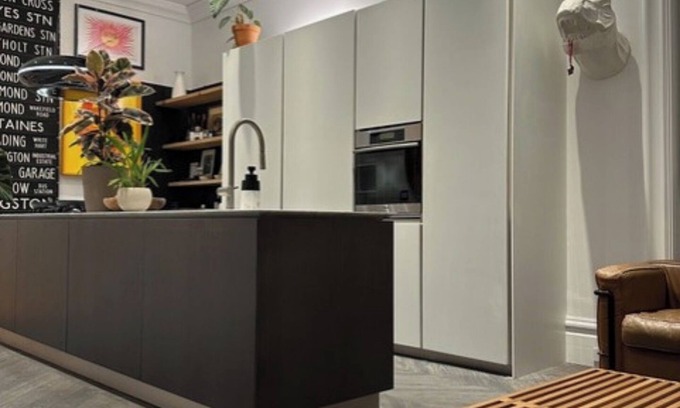 Mission District Apartment | Mission jewel box filled with art and classic furniture, Garage parking & AC