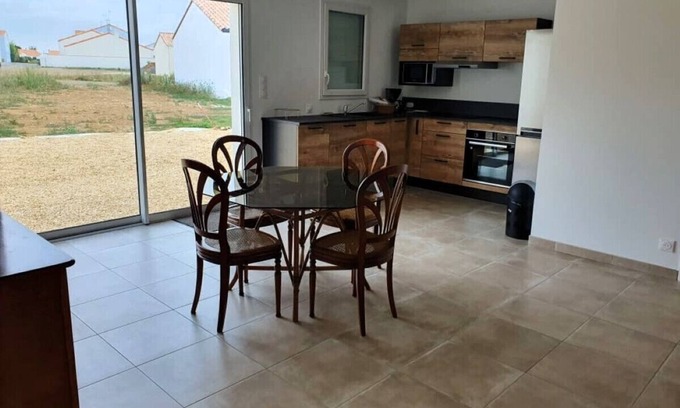 Saint-Vincent-sur-Jard House | MISTRAL ABBA 500m from the beach