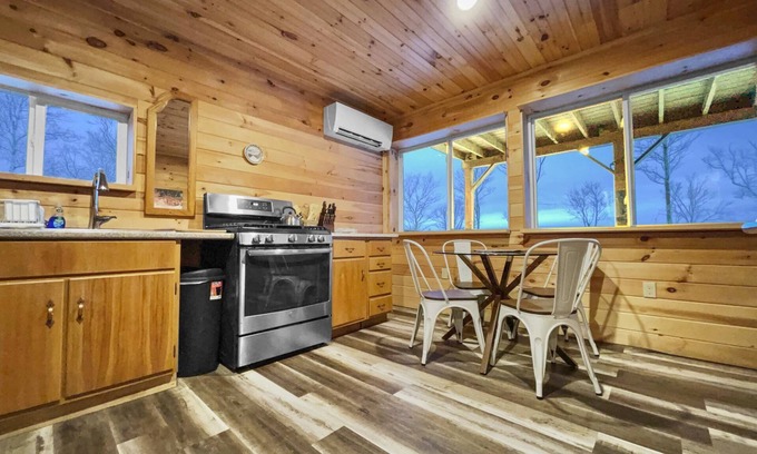 Rumney Cabin | Misty View