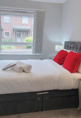 Luton Apartment | Mnitri apartment