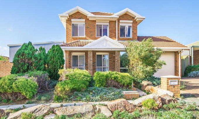 Moana House | Moana Magic - Cosy 2 Storey Home with Sea Views in Moana