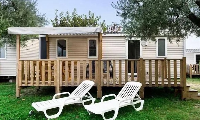 Houlgate House | Mobil-home | Comfort XL | 2 Ch. | 4 pers. | Raised terrace | A/C | TV