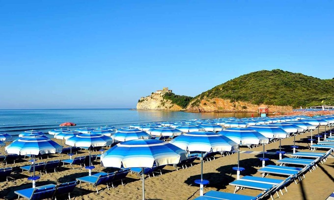 Le Rocchette House | Mobilehome with TV and garden