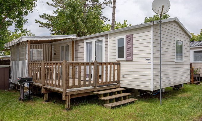 Saint-Jean-de-Monts RV Rental | Mobile Home with 2 Bedrooms, Shared Pool and Private Terrace