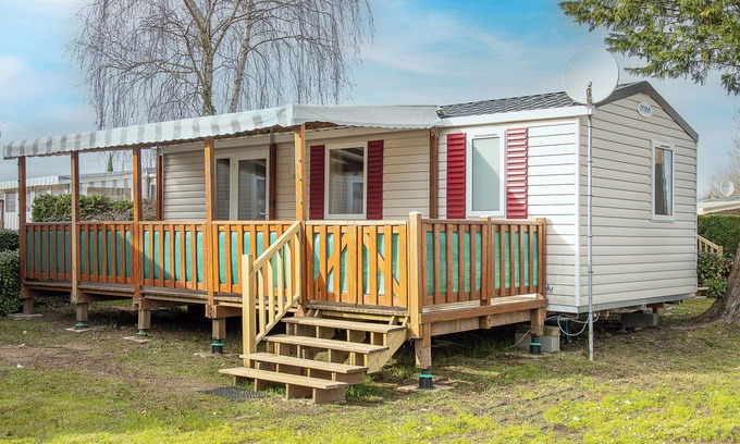Saint-Jean-de-Monts RV Rental | Mobile Home 'Mobilhome Camping Bois Masson' with Shared Pool and Private Terrace