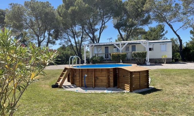 Beziers House | Mobile home quiet.
