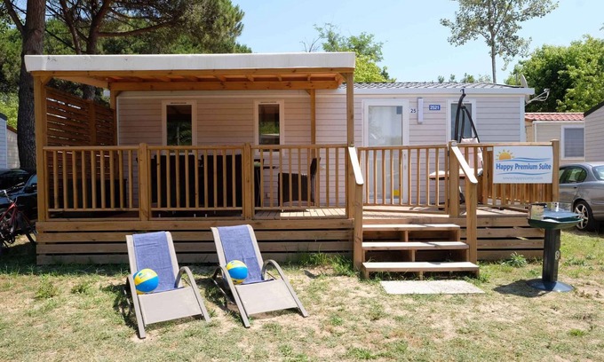 San Vincenzo House | Mobilehome with veranda and air conditioning