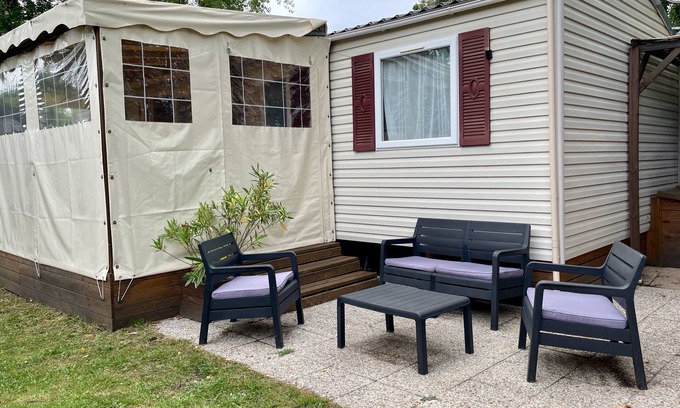 Les Mathes House | Mobilhome 3 Bedrooms 2 Bathrooms - Camping Familial JF64