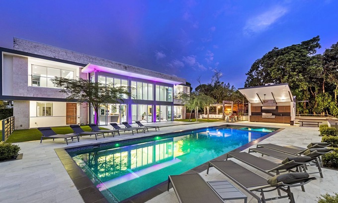 Southwest Ranches Villa | Modani Estate - Ultra Modern Refined Luxury