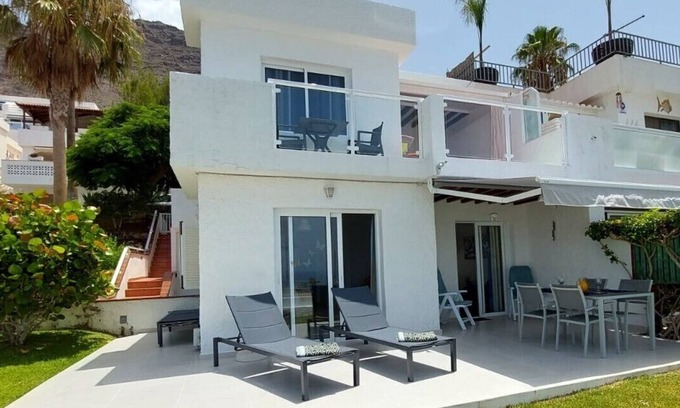 Los Gigantes Apartment | Modern 1 bed in popular Los Gigantes with large terrace with sea & cliff views