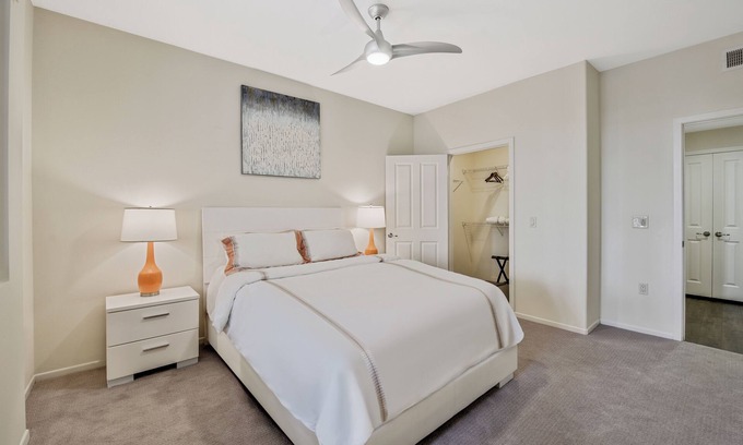 Carmel Valley Apartment | modern 1 BR | spa | Storage space
