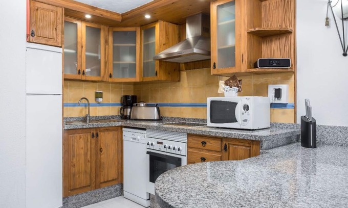 Taurito Condo | Modern 2-Bed Apartment | Taurito Resort | Sleeps 6