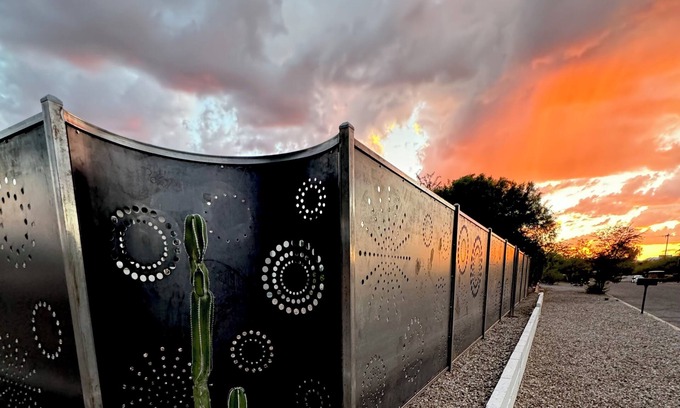 Blenman-Elm House | Modern 2-bedroom beautifully decorated house in a historic Tucson neighborhood!