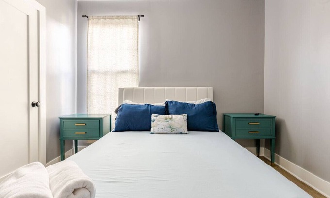 Black Rock Historic District Apartment | Modern 2 Bedroom in Black Rock