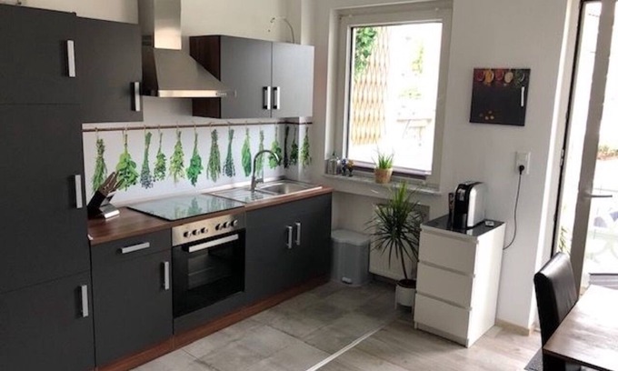 Suelz Apartment | Modern 2-room apartment with balcony in the heart of Cologne.