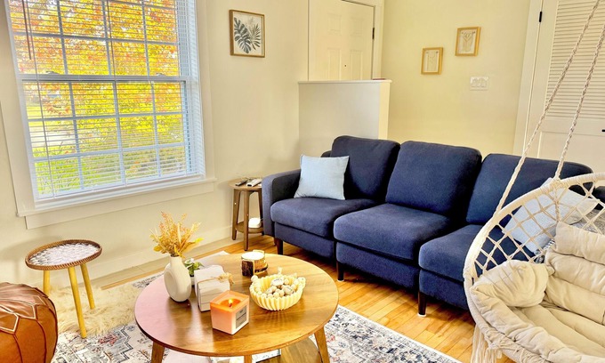 Sydney Apartment | Modern 2BR Haven Near Hospital & Minutes to Shop