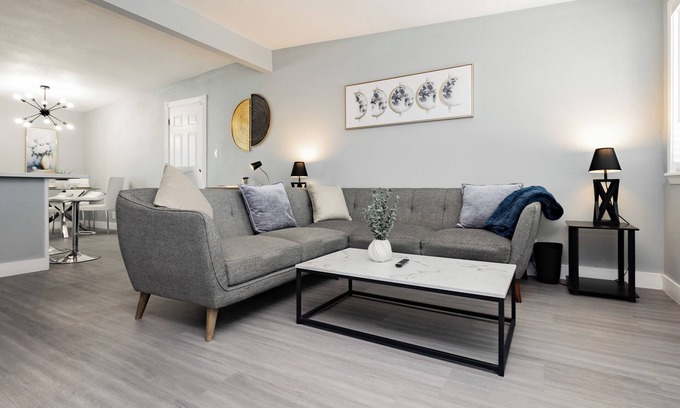 Winchester House | Modern 3BR Home w/Backyard Oasis, Near the Strip