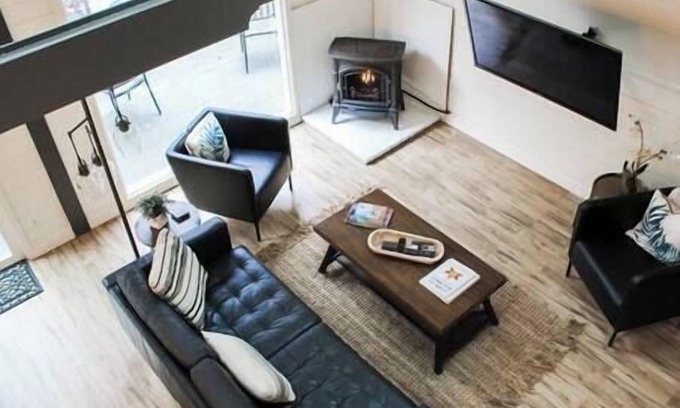 Highlands Ski Chalet | Modern A-frame, Large Deck, 5 Min walk to Main st.