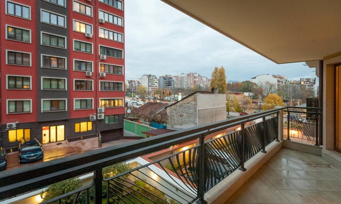 Sofia City Center Apartment | Modern and Bright Apartments Near Center