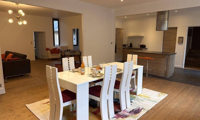 Moulins Apartment | Modern and functional accommodation in Moulins, ideal for 4 guests