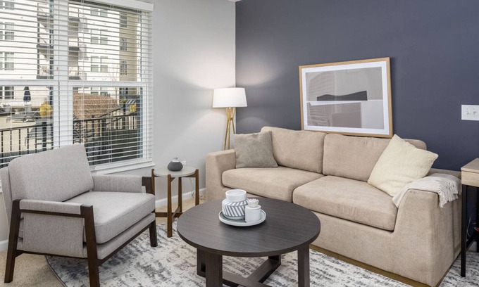 Northwest Columbus Apartment | Modern Apartment in Prime Location (ID8193X50)