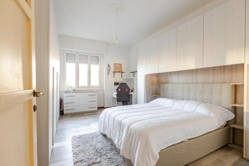 Milan Apartment | Modern Apartment Near Rogoredo