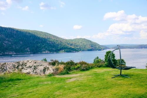 Frogn House | Modern cabin with a panoramic view of the Oslo Fjord