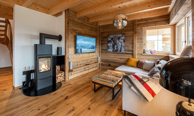 Hochkrimml House | Modern chalet with mountain view, sauna, and close to the slopes