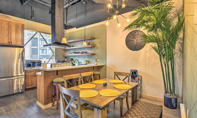 Downtown Anchorage Apartment | Modern Downtown Apt - Walk to Parks + Cafes!