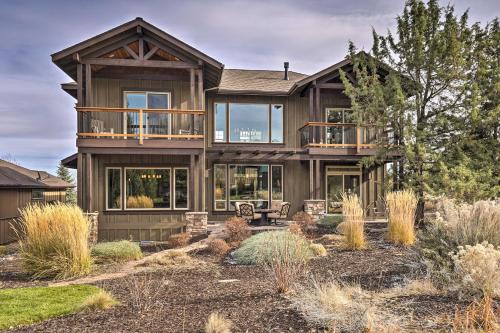 Redmond House | Modern Eagle Crest Escape with Patio and 2 Balconies!