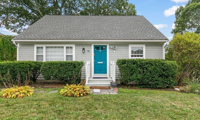 Teaticket House | Modern Falmouth Home Close to Water and Town