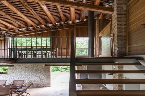 Asolo House | Modern Farmhouse in Pagnano Italy near Forest