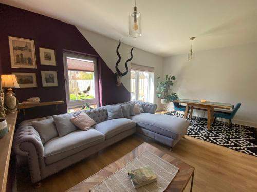 Bonnyrigg Apartment | Modern Home Near Edinburgh City