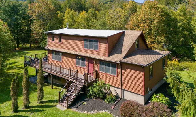 Margaretville House | Modern Log Cabin Getaway | Summer Adventures & Game Room Fun