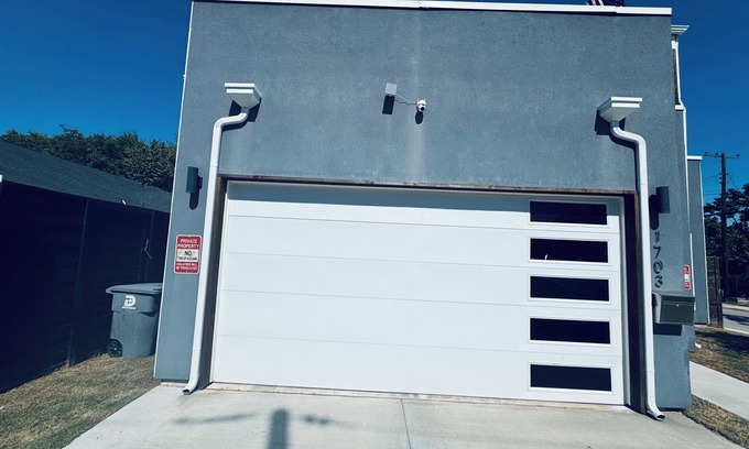 West Dallas House | Modern Luxe City Retreat near Trinity Groves, in Dallas, TX