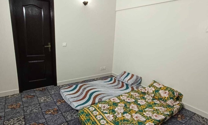 Gulshan-e-Iqbal Apartment | Modern Luxury Guest Apartment. 5 Minutes To The Shopping Mall & Theme Park